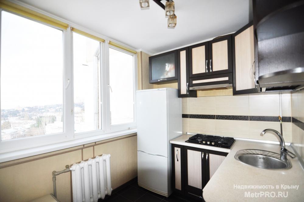 Предлагается к приобретению 2-х комнатная квартира в Ялте улица Украинская.  Квартира расположена на 10 этаже... - 6