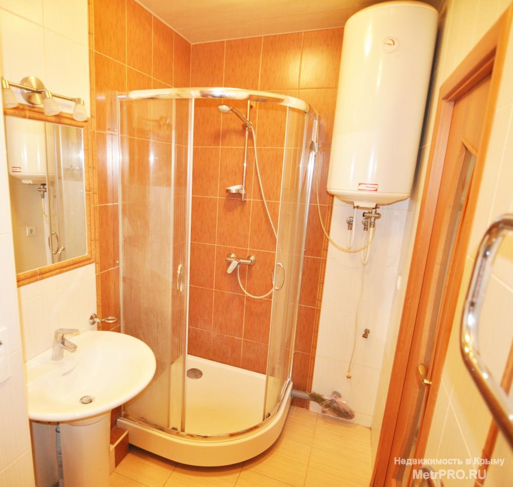 Предлагается к приобретению 2-х комнатная квартира в Ялте улица Украинская.  Квартира расположена на 10 этаже... - 7