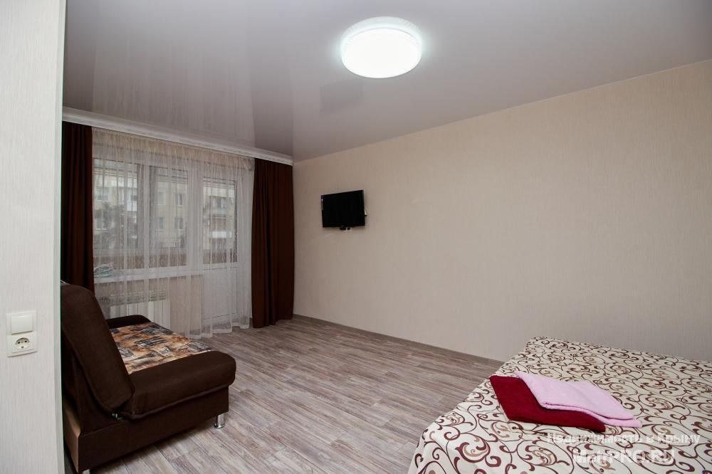 Эта уютная и теплая, с ремонтом 2018 г. квартира, находится в центре Симферополя возле парка Тренева. До любого места... - 2