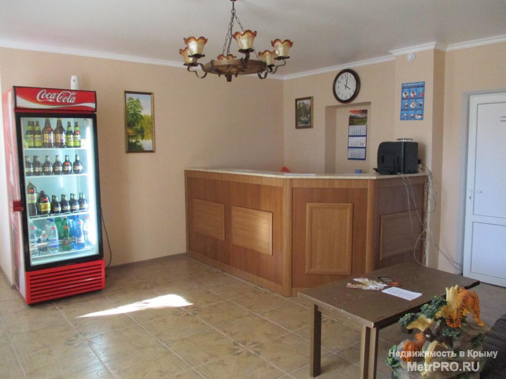 Отель «Три сосны» приглашает на отдых в Крым на майские праздники и лето!   Размещение в номерах различной ценовой... - 2