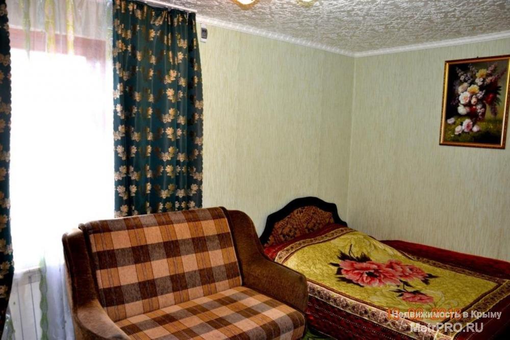 Продам однокомнатную квартиру в Алуште, ул. Краснофлотская. Квартира расположена в двухэтажном доме на 2 м этаже....