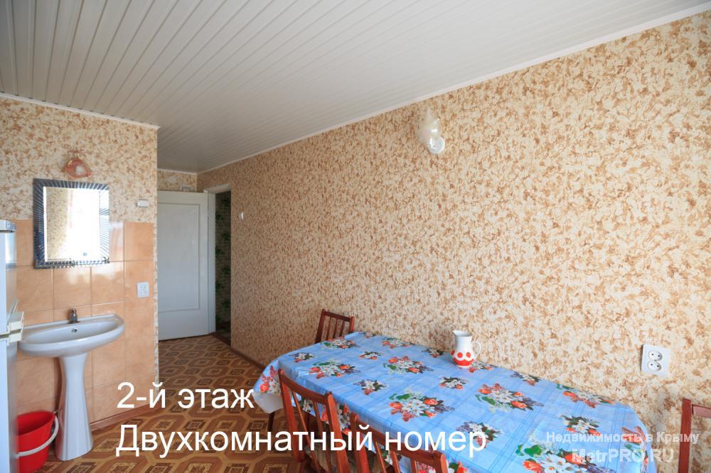 Доброго дня! Сдаются посуточно от 2-х до 6-ти местные номера в мини гостинице в п. Орджоникидзе, до моря 5 минут... - 3