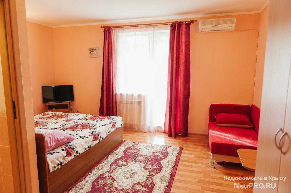 Гостиница расположена в 300 метрах от моря на западном берегу г. Севастополя. Общая площадь гостиницы составляет 450... - 12