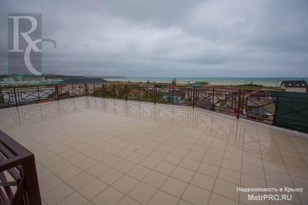 Гостиница расположена в 300 метрах от песчаного пляжа. Общая площадь гостиницы составляет 1070 кв.м. в которую входит... - 21