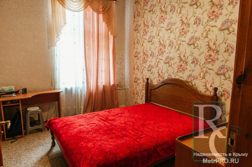 В продаже квартира в историческом центре Севастополя - улица Нахимова.   Один из первых домов от главной городской... - 4