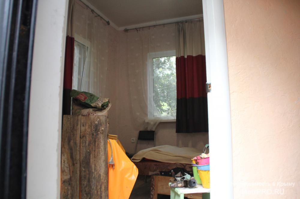 Продается небольшой дом в тихом месте уютного поселка Гурзуф. Площадь участка 1 сотка. Общая площадь дома 35.5 кв.м:... - 11