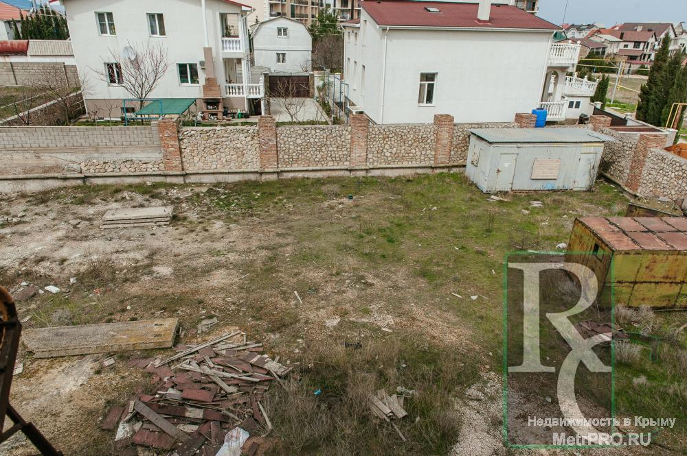 Продажа дома в севастополе в 100 метрах от моря в бухте Казачьей на 20 сотках земли ИЖС, не дострой общей площадью... - 16