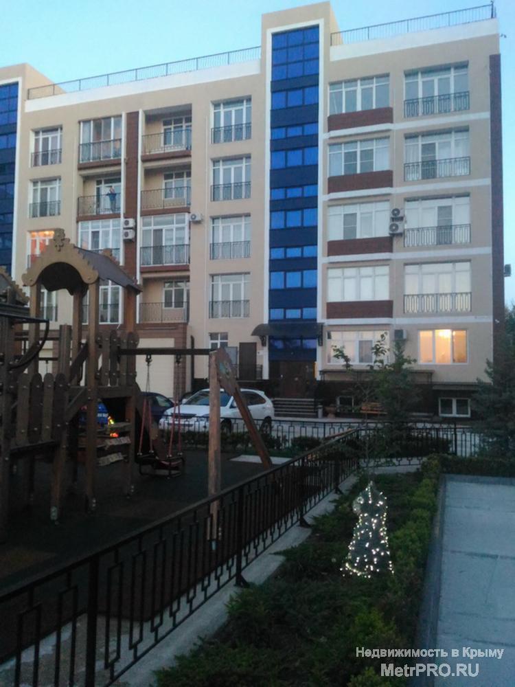 Продажа 1 ком. квартиры в новом доме в Евпатории    Продается 1 к. квартира в жилом комплексе «Аквамарин» по ул.... - 9