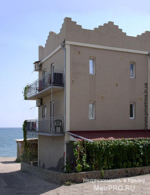 Продам дом в Крыму на берегу моря. 3-х этажный эллинг (домик) 64 м2. Есть возможность достроить мансарду 20 м2 (уже... - 2