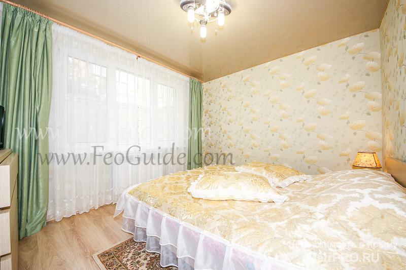 Для отдыха в лучшем районе Феодосии предлагаем уютный 2-х комнатный частный дом, со всеми удобствами, рассчитанный на...