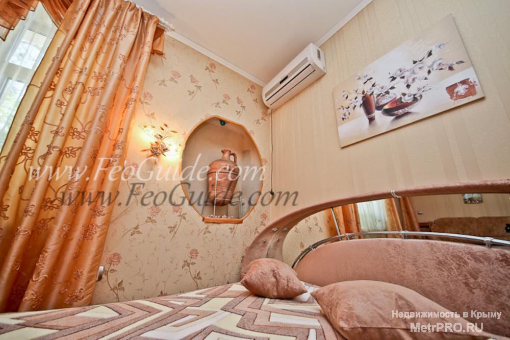 В районе кинотеатра Украина предлагаем однокомнатный домик со всеми удобствами, рассчитанный на 2-3 человека. В... - 4