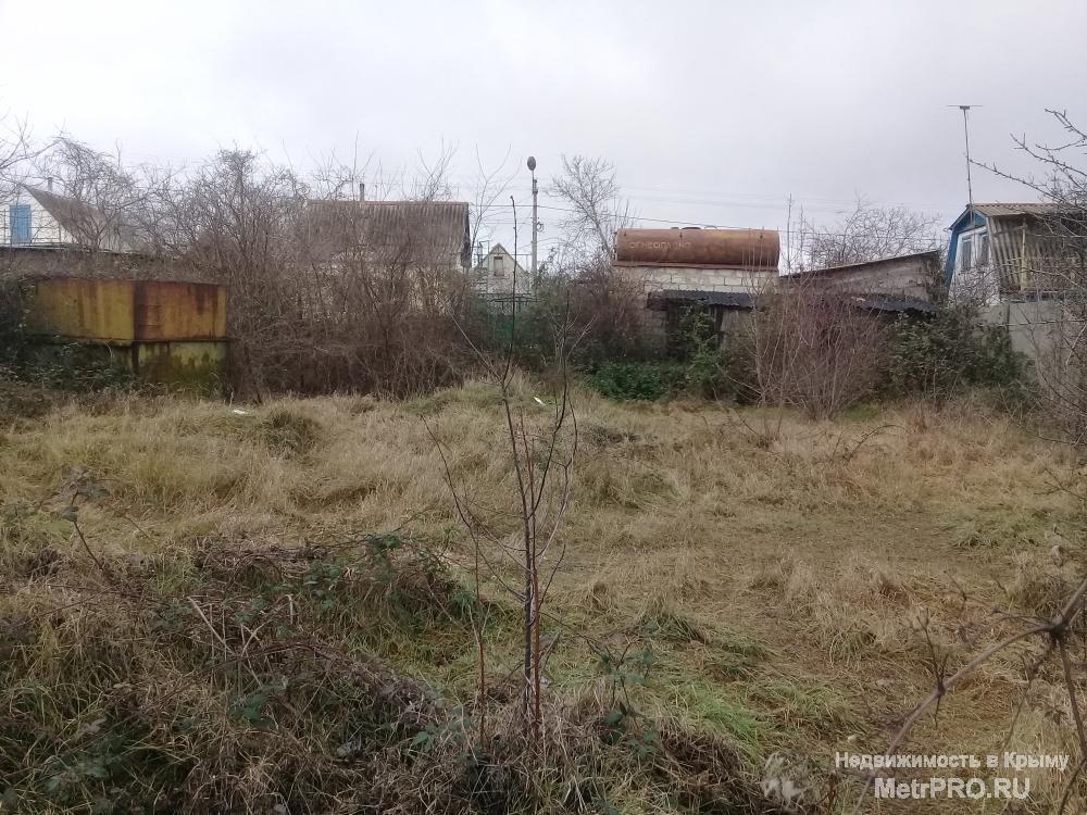Продам ровный участок, в отличном, развивающемся кооперативе, СТ Черноморец. Очень комфортное расположение, до...