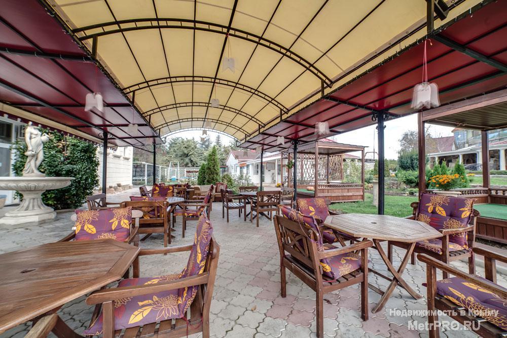 Продам отель на ул. Древней г. Севастополя Отель располагается в элитном районе г. Севастополя, в 500 м от пляжа на... - 3