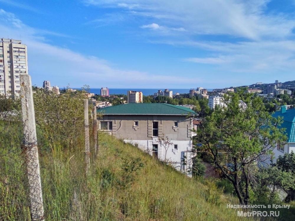 Продажа / Земельные участки, АЛУШТА, 5 200 000 р. Продам, земельный участок 6 сот. ИЖС, г. Алушта, расположен в элитном месте среди шикарных домов, асфальтированный... - 4