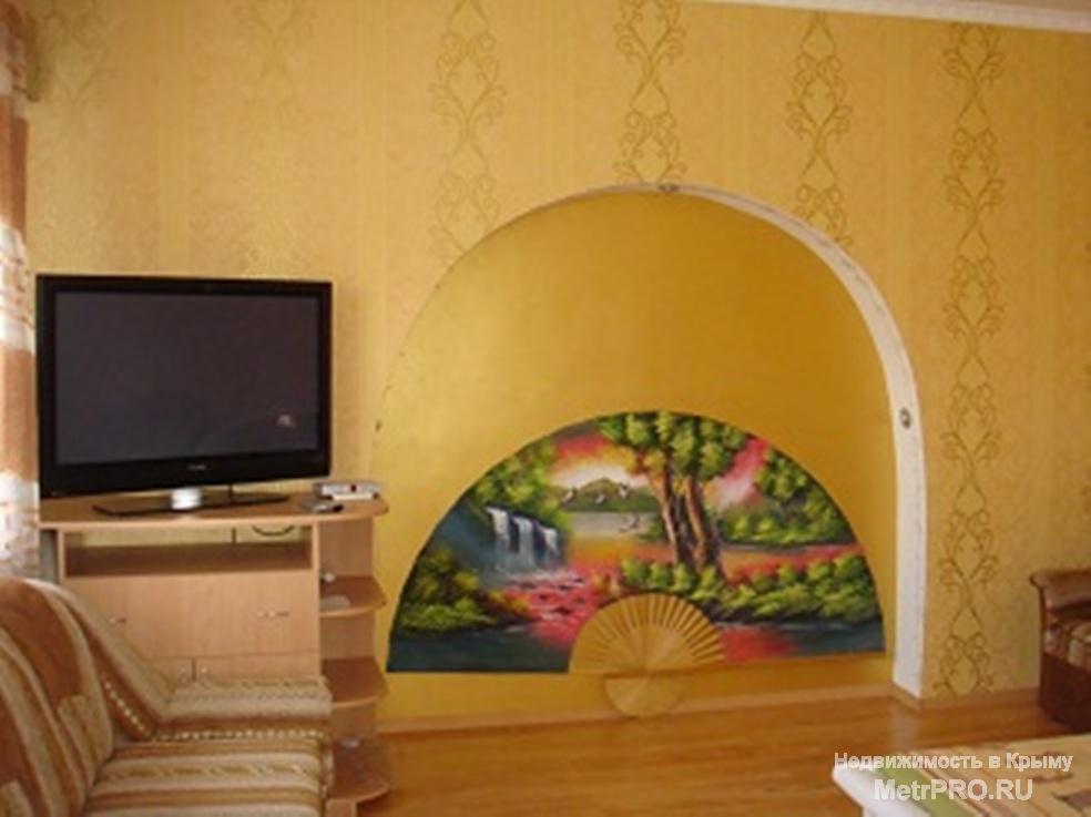 Квартира длительно  без посредников в городе Севастополе однокомнатную квартиру-люкс морской район на ул. Зои... - 1