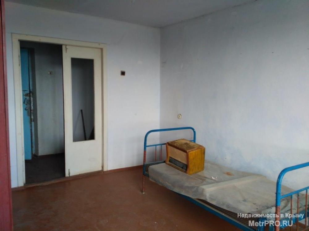 Продажа / 2-комнатные, Саки, 1 000 000 р. Код объекта 11391523. Продаётся двухкомнатная квартира 54/28/9 кв. м, расположенная на четвёртом этаже...