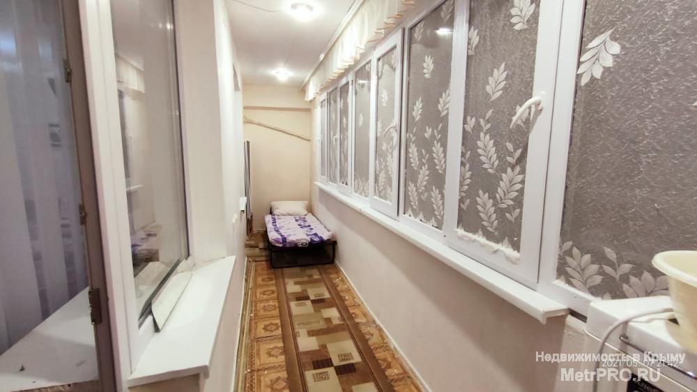 Продается трёхкомнатная квартира в районе Крымского рынка.  Расположена  на 5 этаже пятиэтажного дома. Общая площадь... - 8