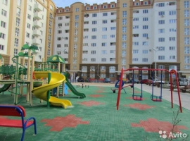 Квартира в новом доме. Светлая, уютная. Пять минут до пляжа пешком....