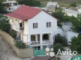 Срочно продается дом в Крыму в г. Судаке, с земельным участком 2...