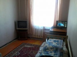 г Феодосия, ул Корабельная. Продажа, 3-х ком. квартира на земле,...