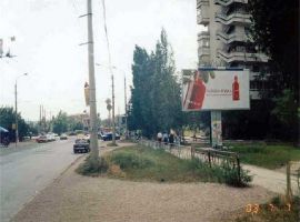 Продам участок по ул.Лермонтова/Куйбышева 10 сот.Есть все...