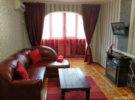 Сдам посуточно 2-к квартиру 48 м2 на 4 этаже 5-этажного блочного...