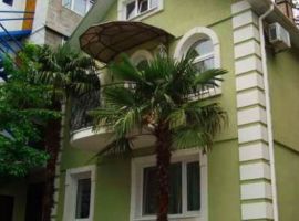 Продается 3 этажный дом с мансардой в пгт Кореиз (Ялта) +3 сотки...