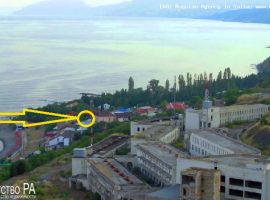 Продается участок и строения возле моря между Алуштой и Судаком, на...