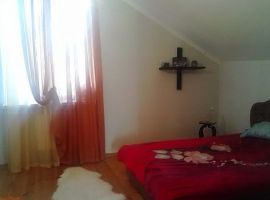 Сдам 2-этажный дом, 120 м², 5 комнат, на участке 12 сот. Байдарская...