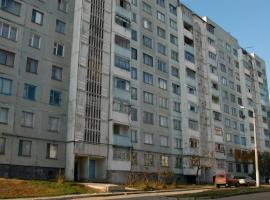 №17. Продам дешево трехкомнатную квартиру в панельном девятиэтажном...