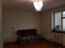 Двухкомнатная квартира с мебелью и бытовой техникой на ул. Юмашева....