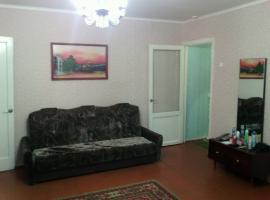 нормальная трёхкомнатная квартира в Гагаринском районе, в квартире...