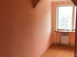 Продам 1-комнатную квартиру в пгт Кировское, площадь 35.1 кв.м, 4-й...
