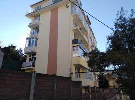 2 500 000 руб  Продажа малометражной квартиры- студии 21,6 кв. м в...