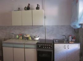 Код объекта 22396453.

Продам трёхкомнатную квартиру...