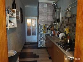 Продам 1 комнатную квартиру. ул. Охотская, 67, г. Севастополь....